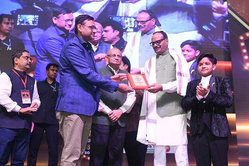 Lucknow Hosts the Prestigious 6th Saras Salil Bhojpuri Cine Awards 2025 8 31680 Saras Salil Awards haBYBz