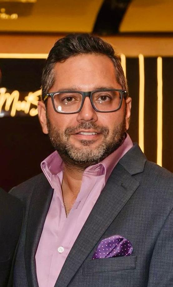 33100 Deepak Khanna CEPC 7COjyP