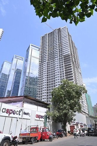 Aspect Realty Revives 17-Year-Stalled Worli Project, To Deliver Fully Furnished SRA Homes 13 33452 Aspect Realty image Y9u43i