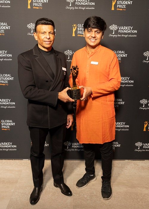 Bihari Winner of USD 100,000 Global Student Prize Returns Home, Calls for an "Entrepreneurship Revolution" to Empower India's Underserved Youth 27 33517 Sunny 14F8iW