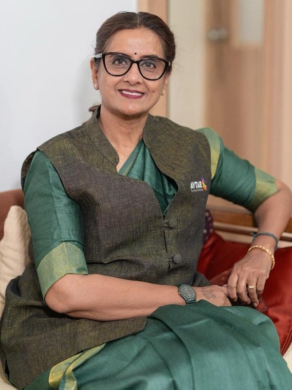 34276 Saundarya Rajesh avtargroup Nh2Vna