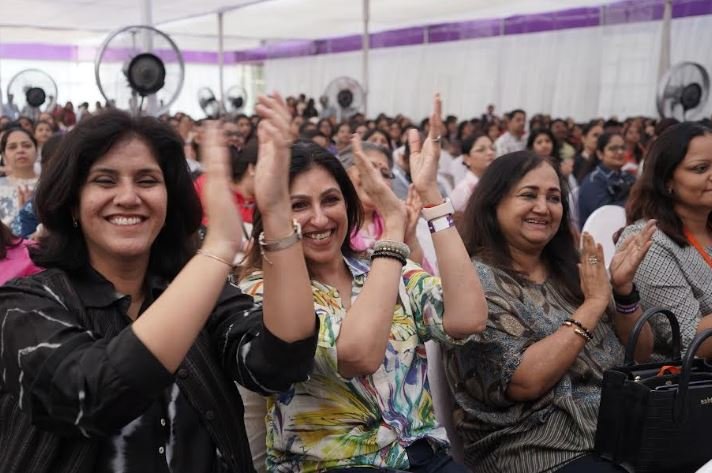 34622 jbcn110226 y6FYCE