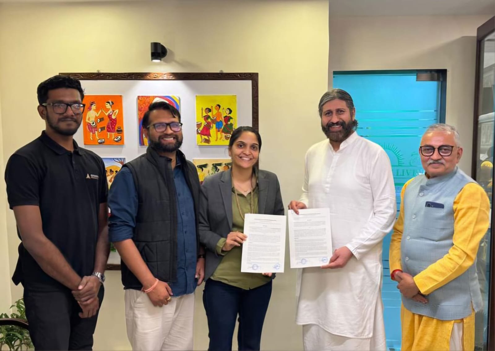 34723 Autocracy Machinery artofliving 2026 UjFzfr