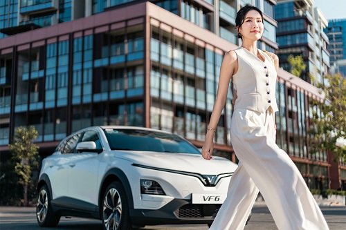 34732 vinfast image PyT324