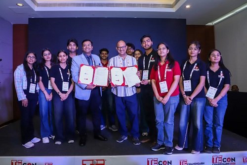 35278 chitkara image BdTnlH